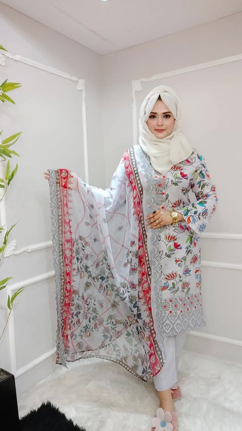 (tx)silver white samar hiya